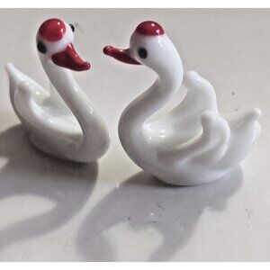 Vintage Miniature Hand Blown White Glass Swan Figurines (set of 2) 1.75" long